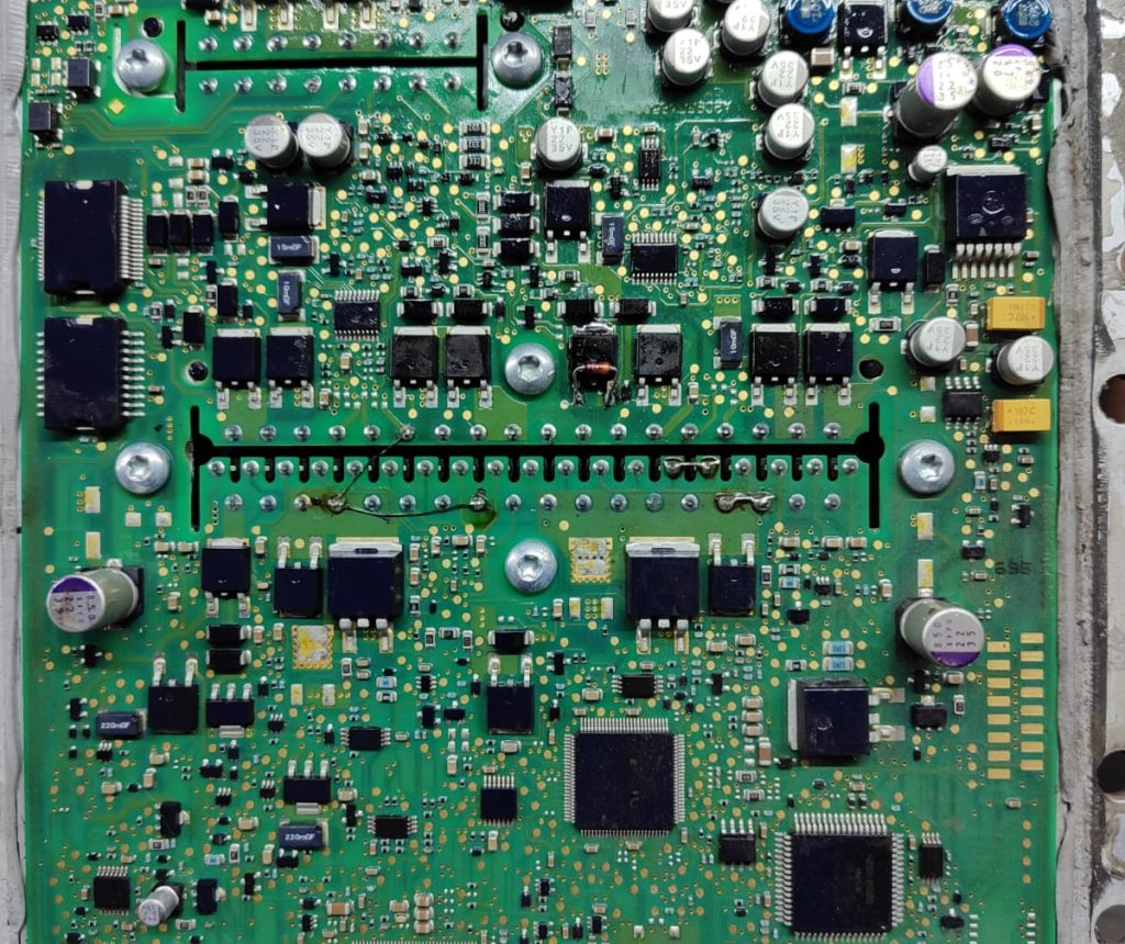 WhatsApp Image 2023-11-22 at 10.17.54 (3) WhatsApp Image 2023-11-22 at 10.17.54 (3)